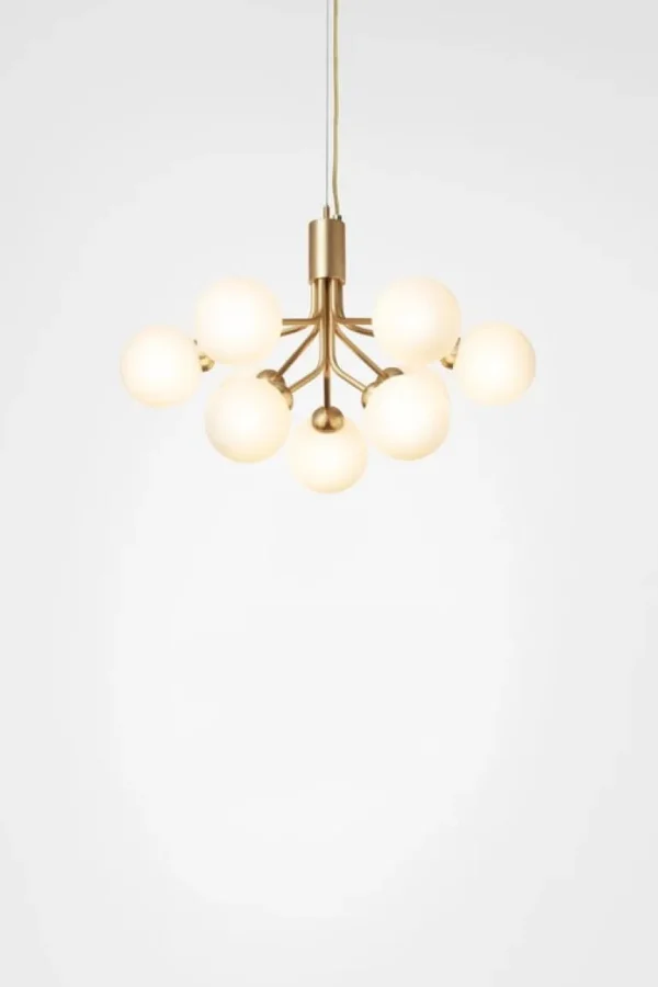 Nuura Apiales 9 pendellampa, borstad mässing - opal white