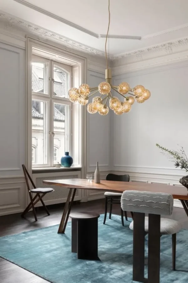 Nuura Apiales 18 pendellampa, brushed brass - optic gold