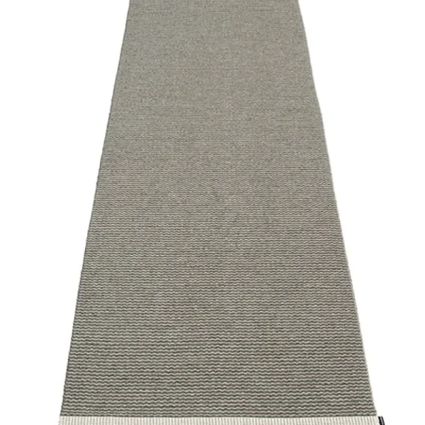 Pappelina Mono matta, 85 x 260 cm, träkol