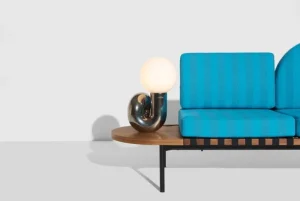 Petite Friture Neotenic bordslampa, 51 cm, platina