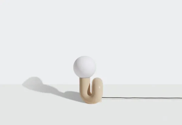 Petite Friture Neotenic bordslampa, 26 cm, vanilj