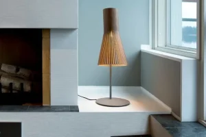 Secto Design Secto 4220 bordslampa, valnöt