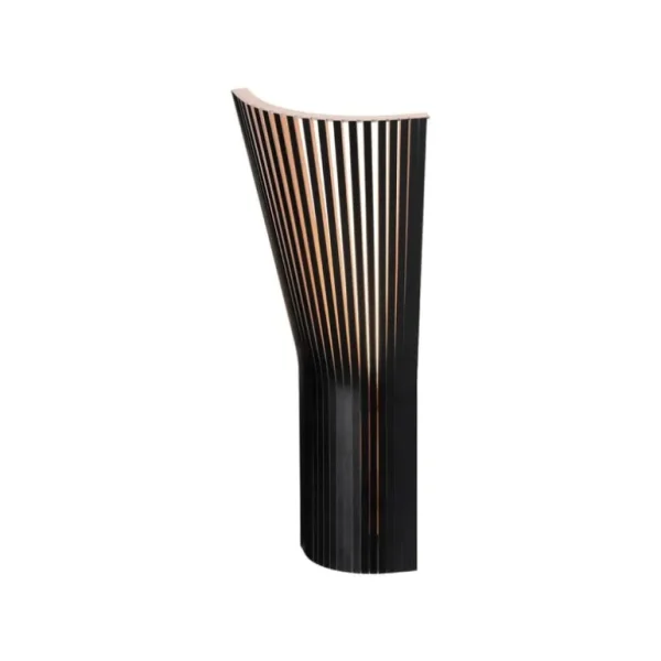 Secto Design Secto 4237 vägglampa för hörn, 45 cm, svart