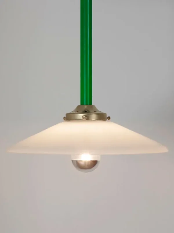 valerie_objects Hanging Lamp n1, grön