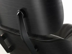 Vitra Eames fåtölj, klassisk storlek, svart ask - svart läder