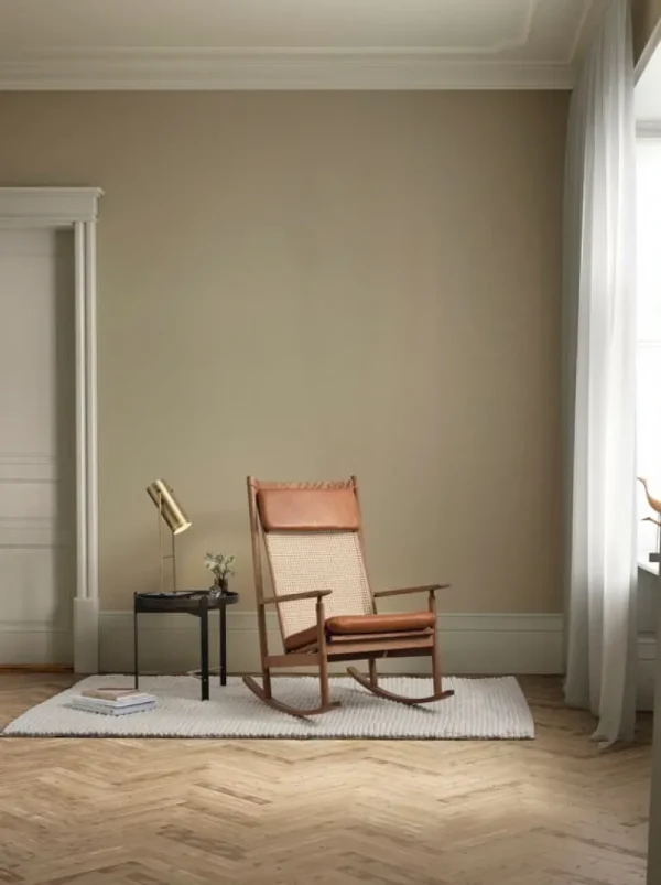 Warm Nordic Swing gungstol, teak - Silk cognac läder